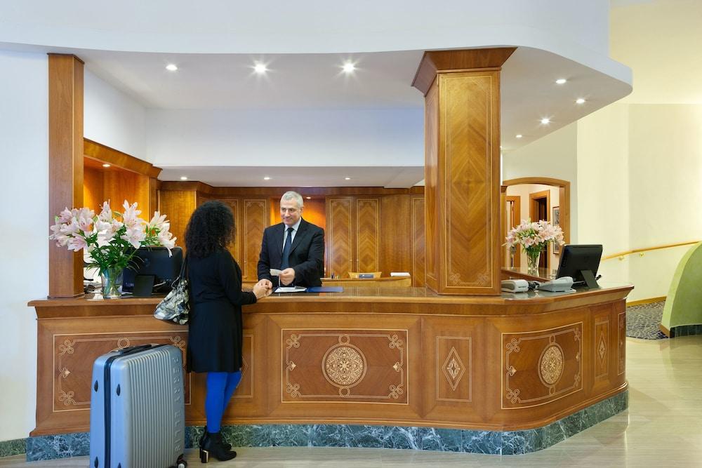 Grand Hotel President - Reception