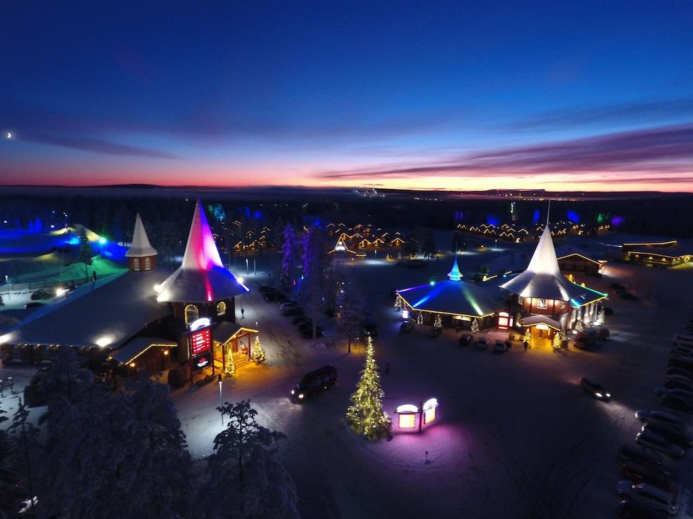Santa Claus Holiday Village - Property Grounds