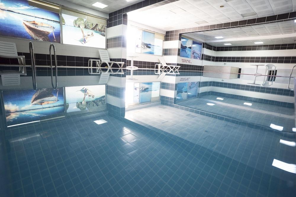 جراند سير هوتل - Indoor Pool