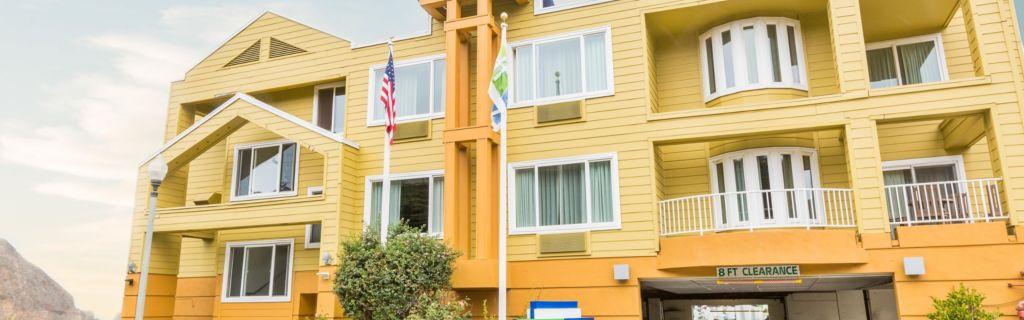 Holiday Inn Express Hotel & Suites Pacifica - null