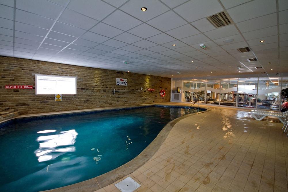 The Highfield - Indoor Pool
