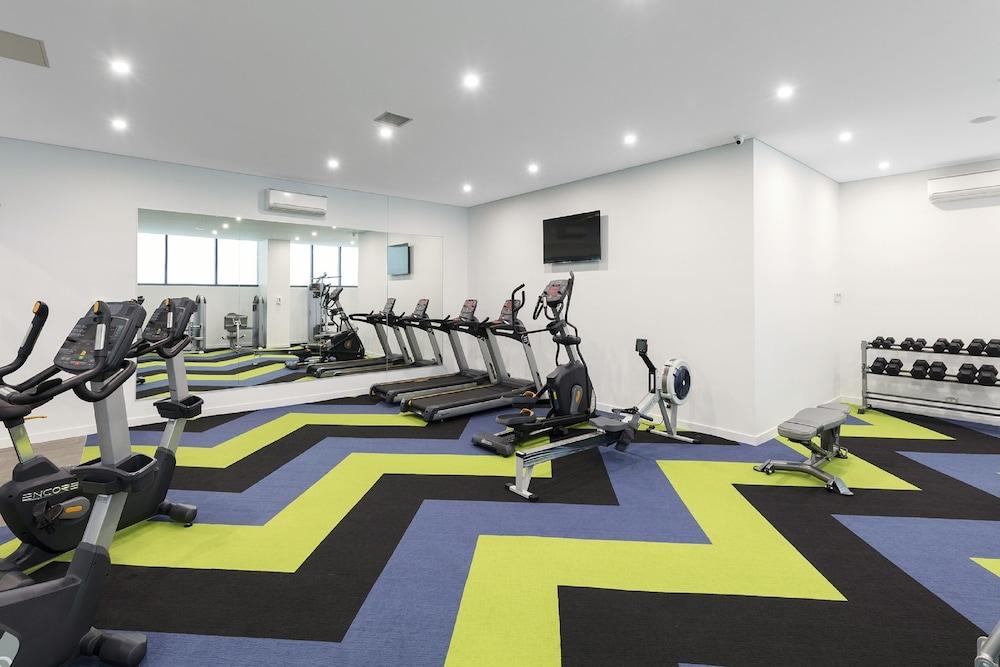 Meriton Suites Southport, Gold Coast - Gym