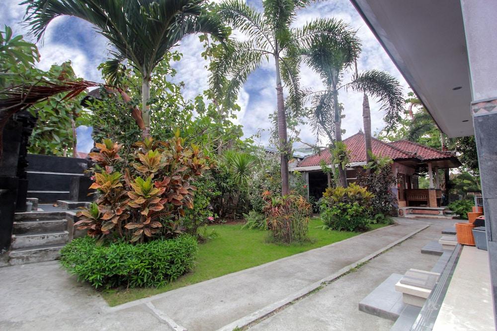 Murna's Guesthouse Bali - Reception