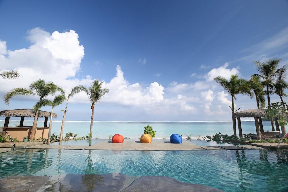 Dusit Thani Guam Resort - Outdoor Pool
