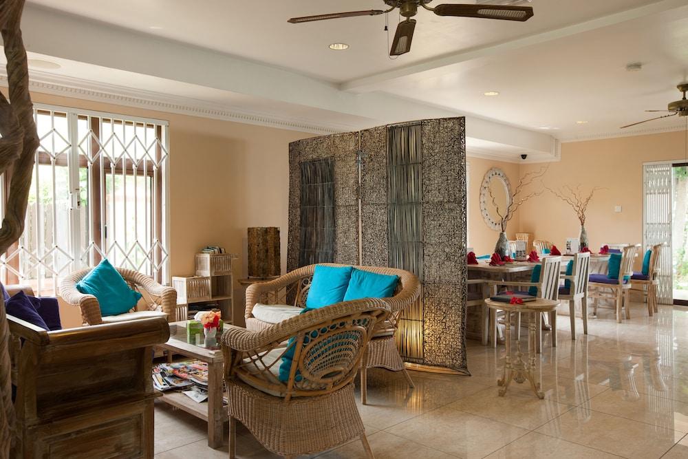 Le Relax Beach House - La Digue - Lobby Sitting Area