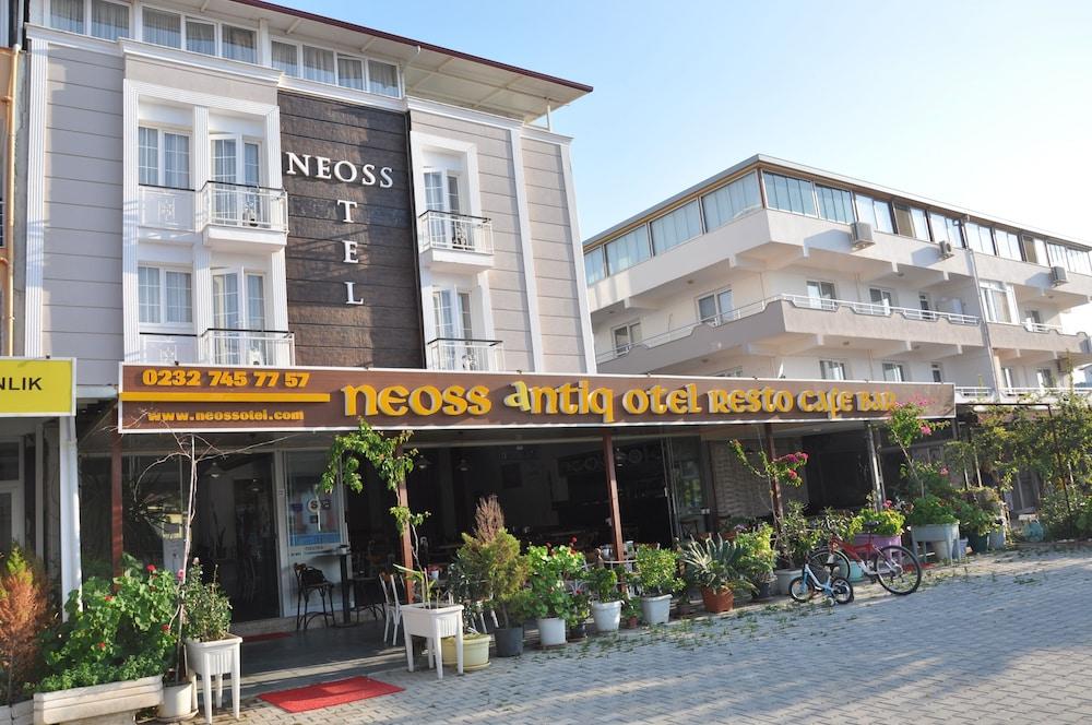 Neoss Boutique Hotel - Featured Image