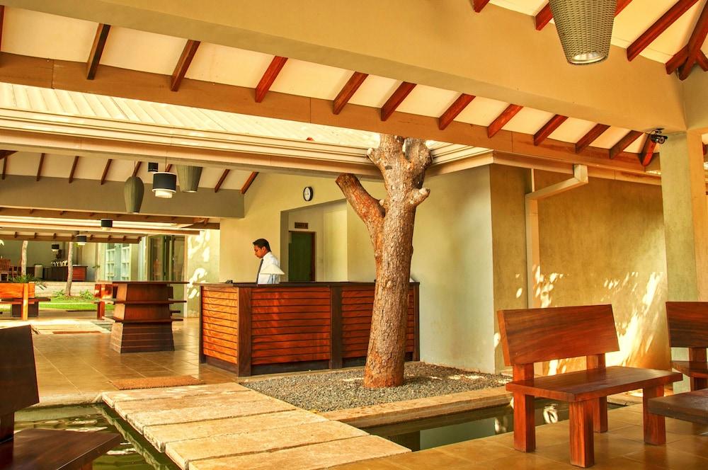 Fresco Water Villa - Lobby Lounge