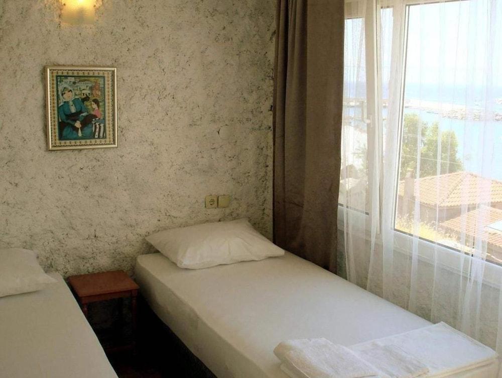 Denizhan Hotel & Restaurant - Room