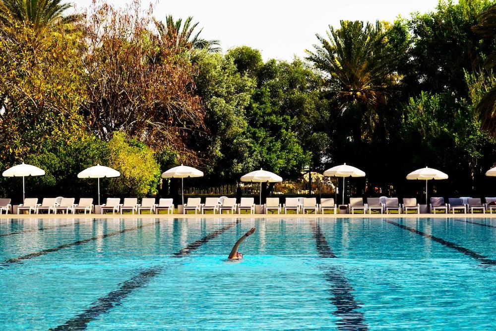 Portemilio Hotel And Resort - Outdoor Pool