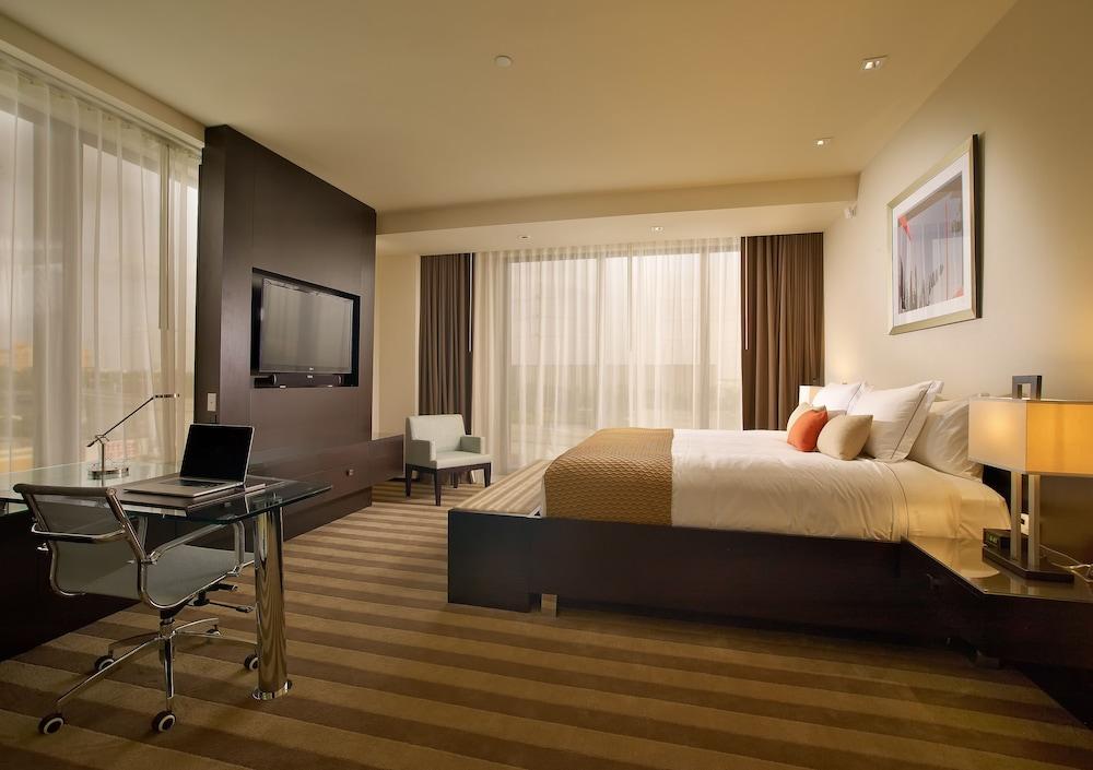 EB Hotel Miami - Room