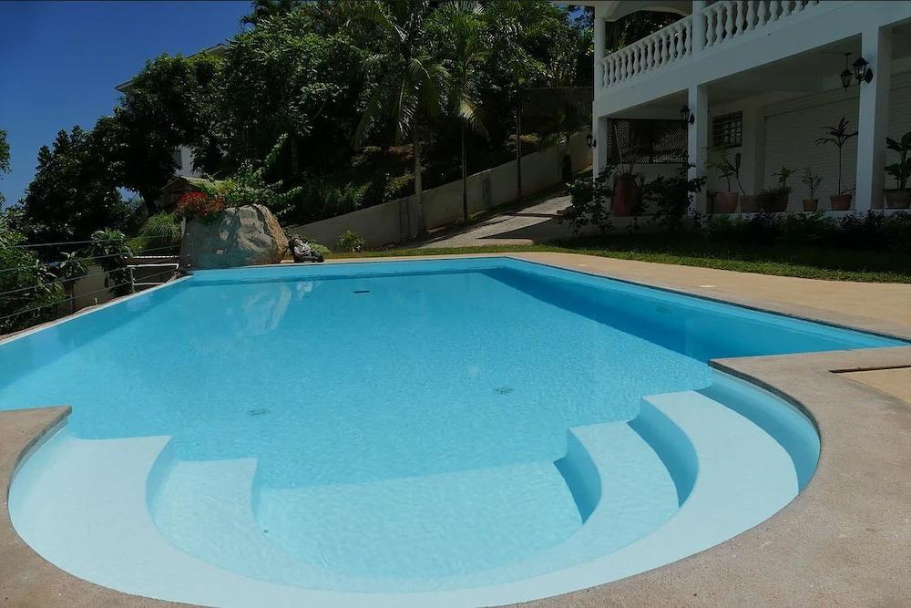 فيلا كاريبو - Outdoor Pool