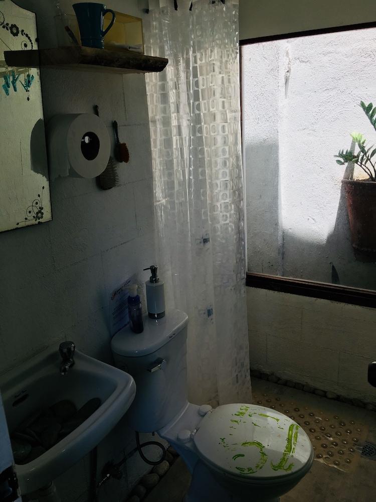 ميموري لين باي إسبرنزا كافيه بد آند بريكفاست - للبالغين فقط - Bathroom