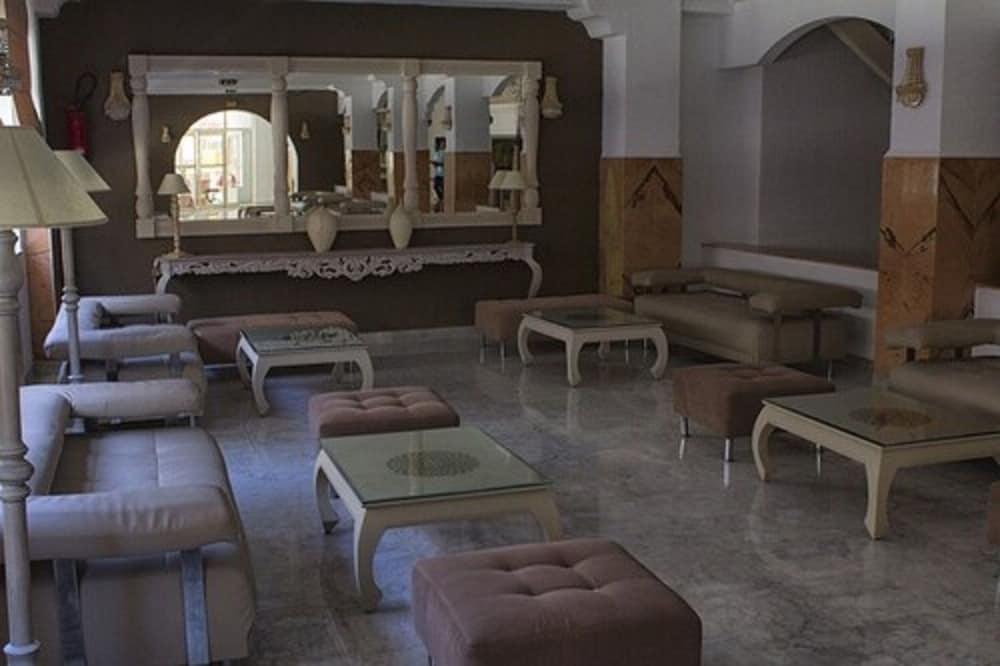 Sousse City And Beach Hotel - Lobby Sitting Area