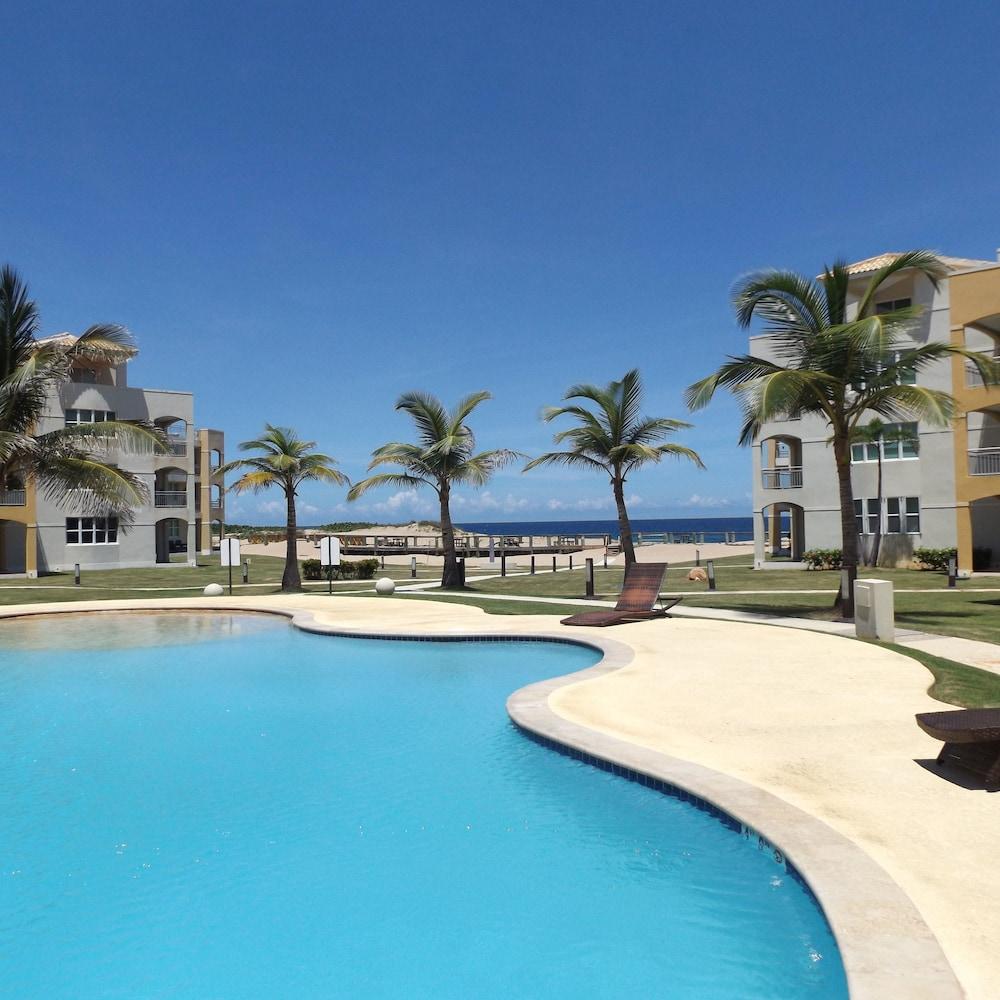 Jobos Beach Apartment - Featured Image