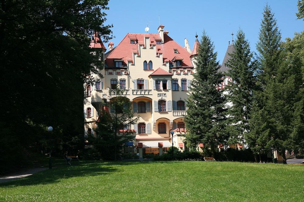 Hotel Villa Ritter - Featured Image