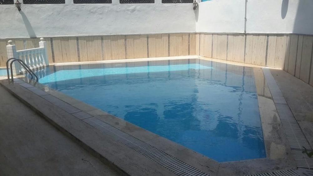 Lale Apart - Outdoor Pool