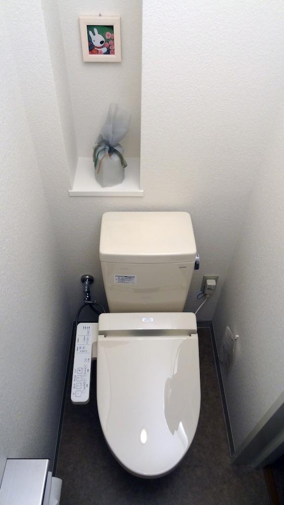 فاميلي لودج هاتاجويا أوكاياما - Bathroom