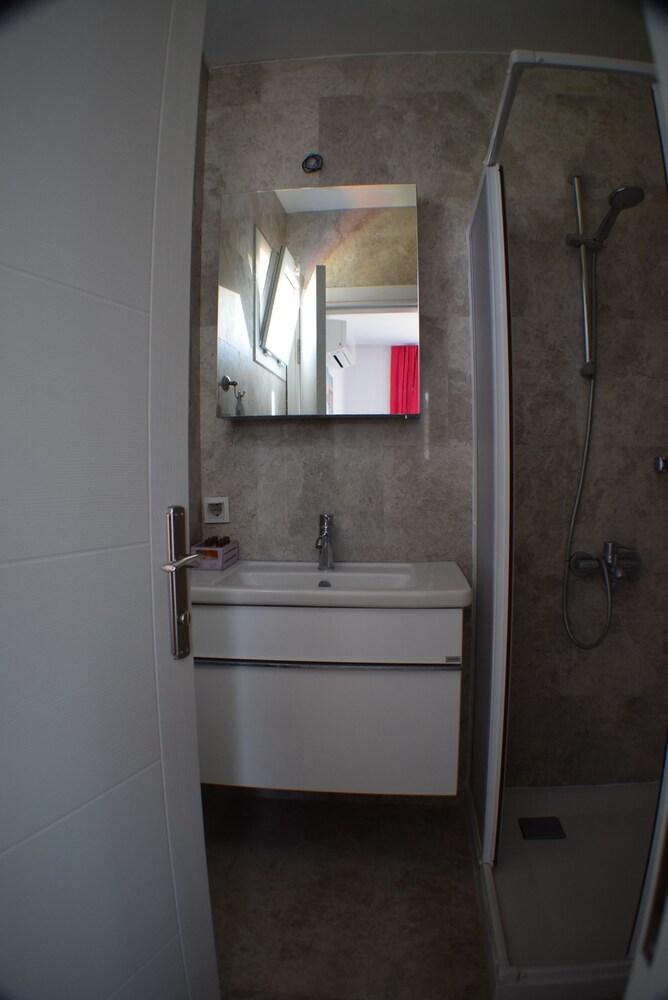 Forever Alacati Boutique Hotel - Adults Only - Bathroom