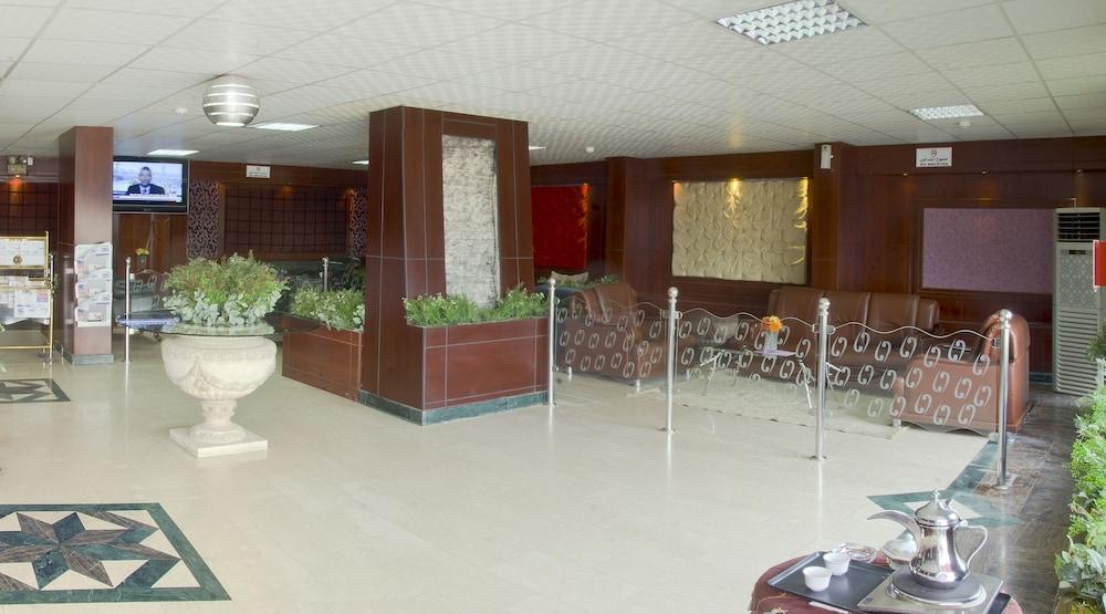 Al Farhan Suites Al Jubail Al Balad - Lobby