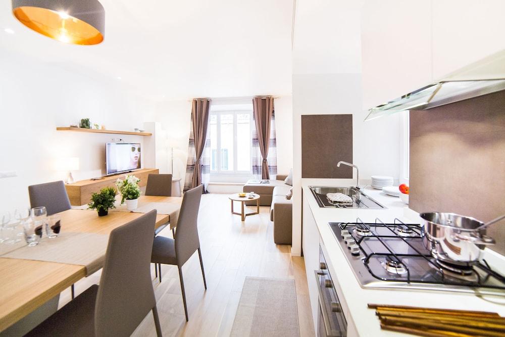 Rent In Rome - Valentino Luxury - Living Area