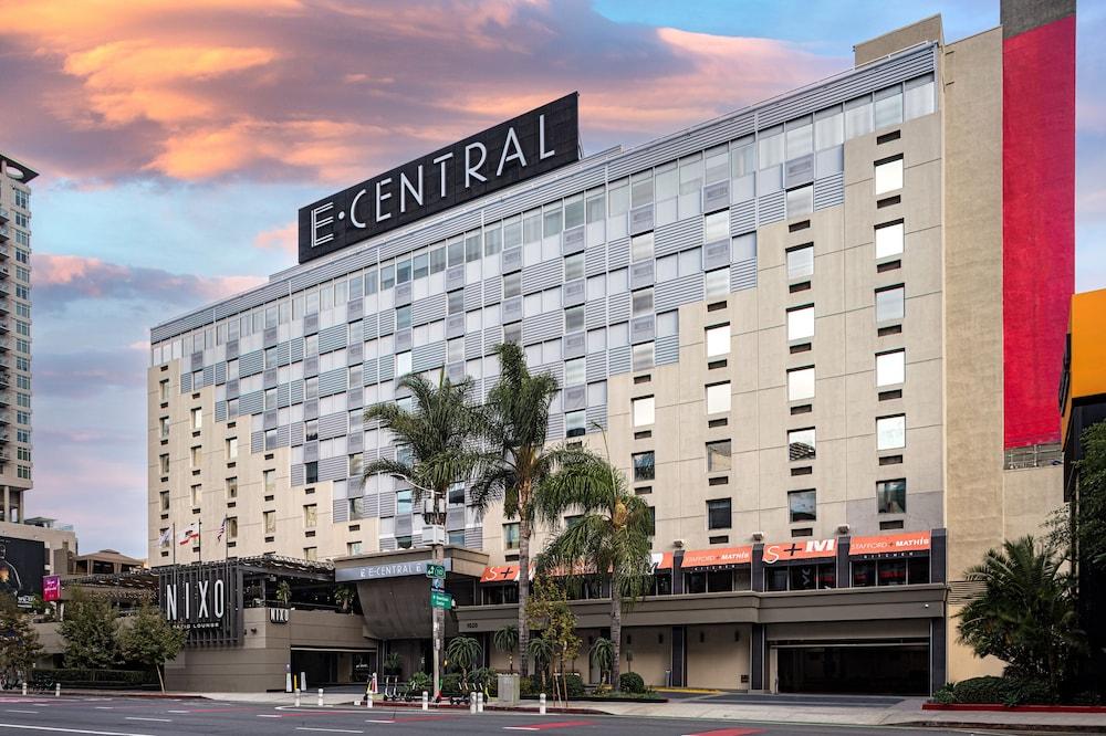 E-Central Downtown Los Angeles Hotel - Featured Image