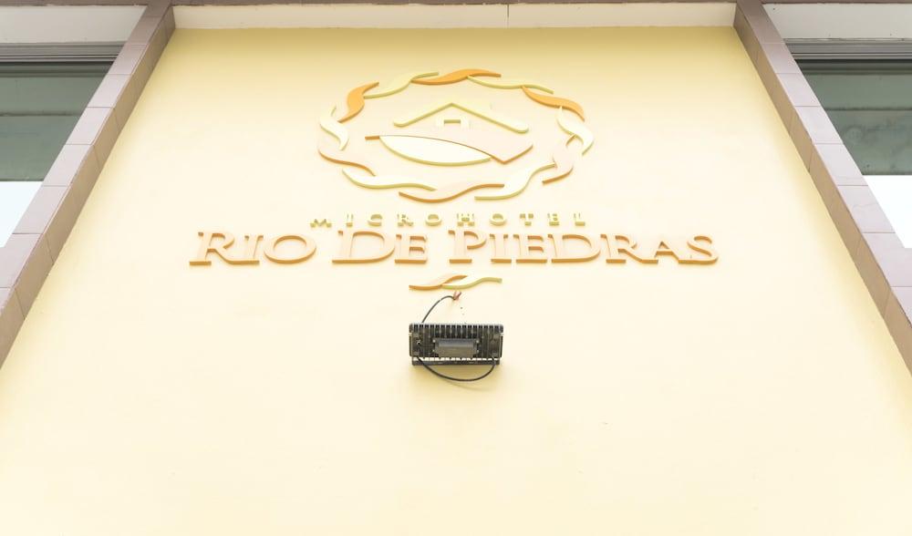 ميكرو هوتل ريو دي بيدراس - Exterior