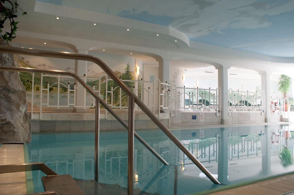 سبورت هوتل إكسندر - Indoor Pool