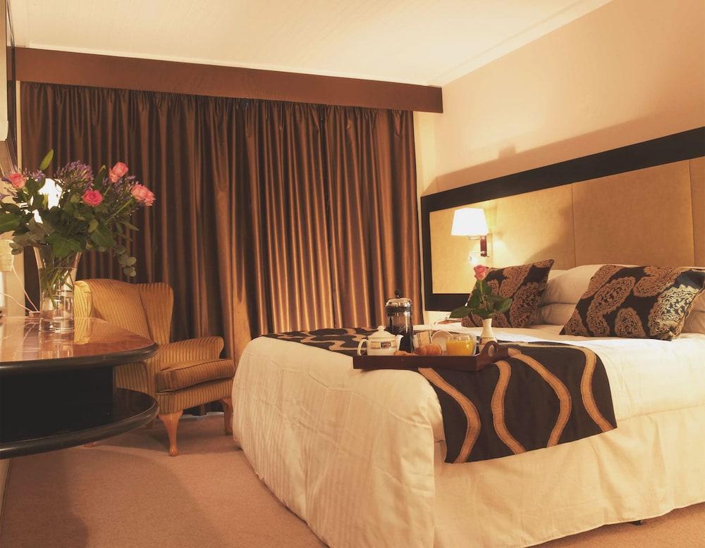 Wellington Park Hotel - Room