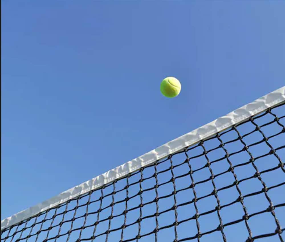 Es Saadi Marrakech Resort Hotel - Tennis Court