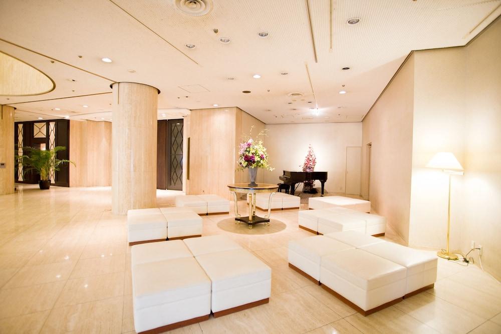 Hotel Mielparque Okayama - Lobby Sitting Area