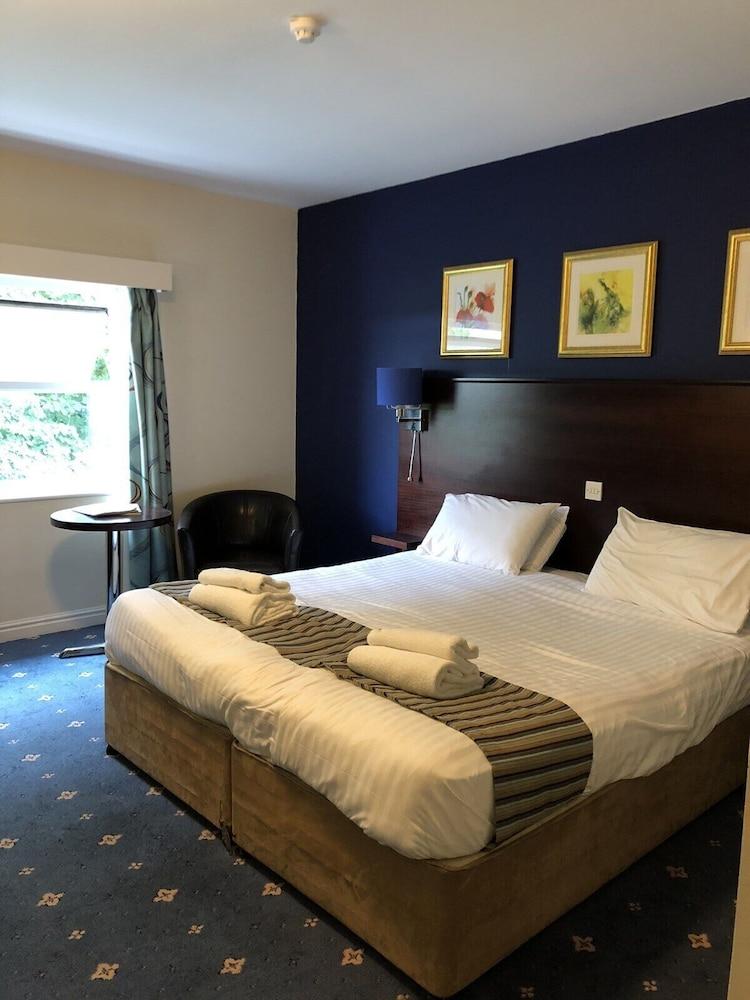 Stafford South Hatherton House Hotel - Room