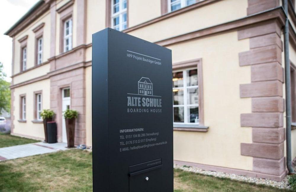 Boardinghouse Neumarkt Alte Schule - Featured Image