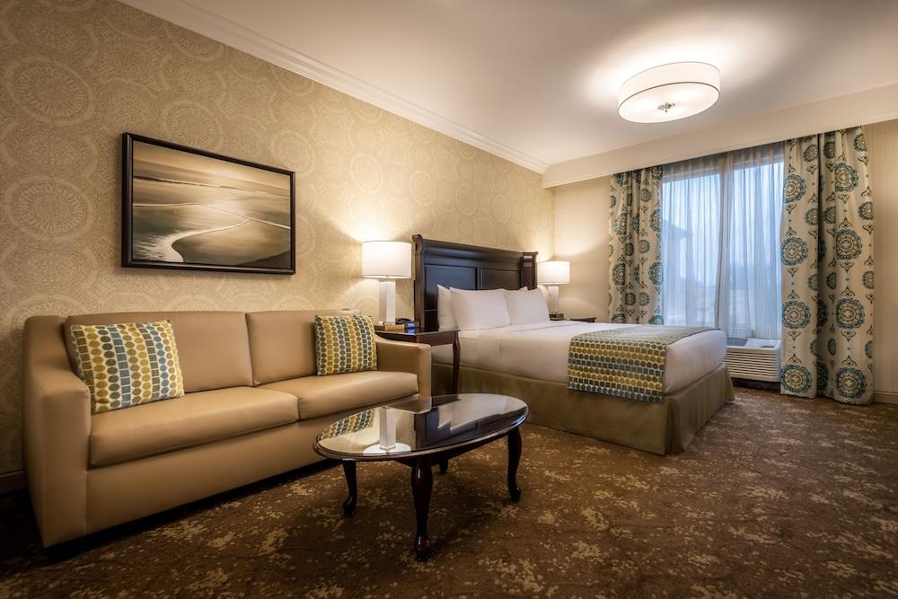 Ayres Hotel Seal Beach - Room