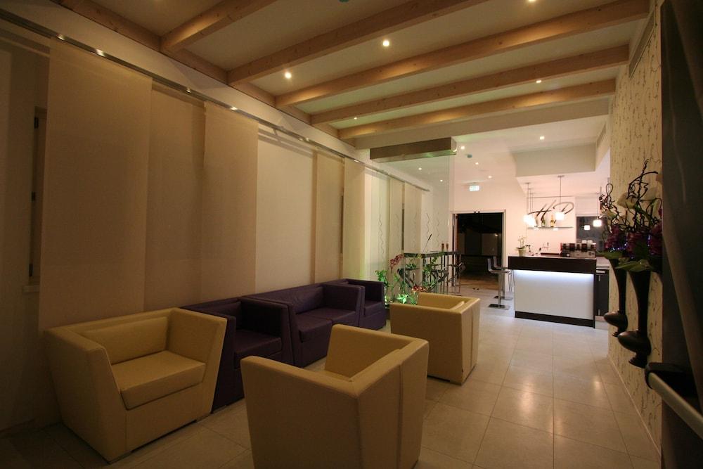 Ecohotel Primavera - Lobby Lounge