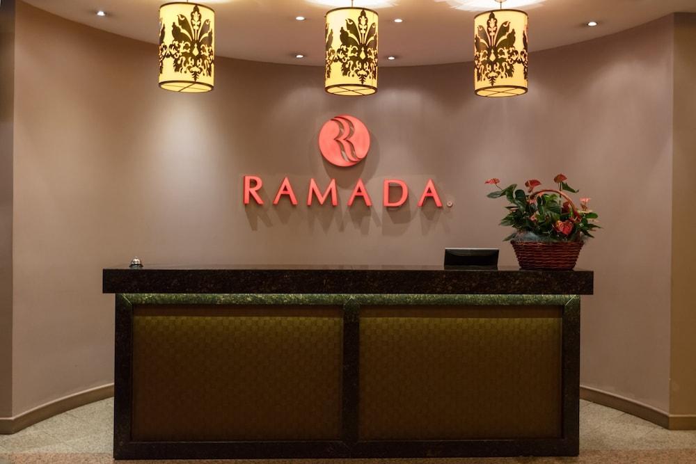Ramada by Wyndham Sofia City Center - Lobby