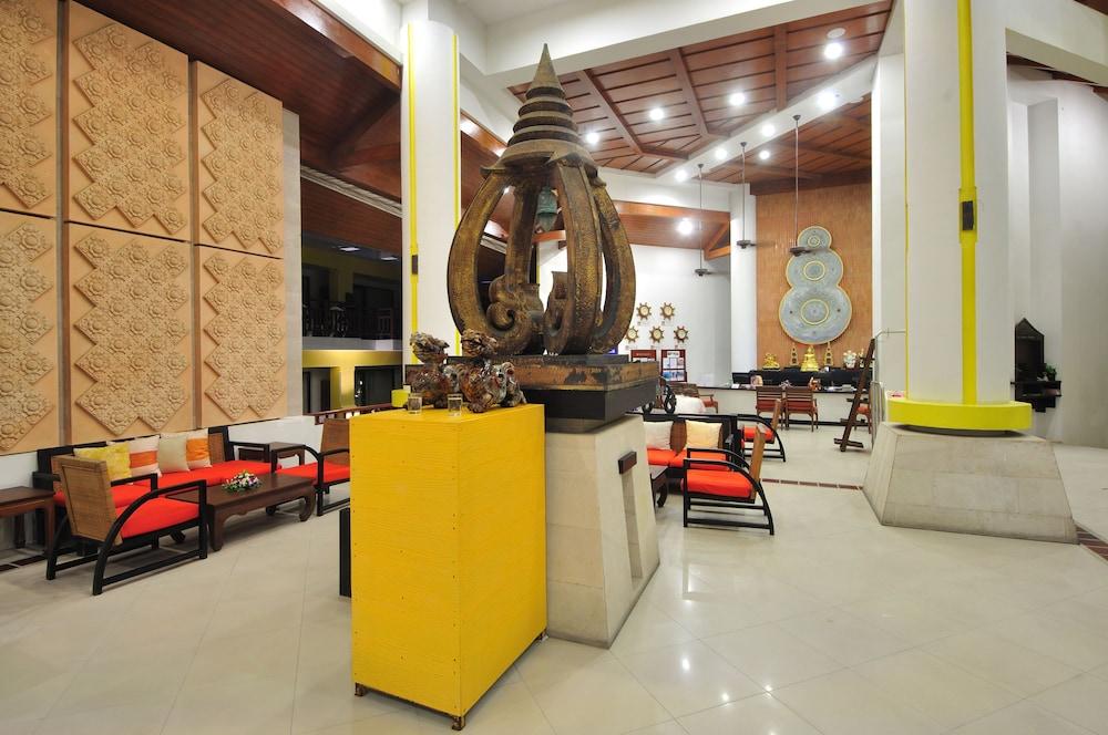 Woraburi Phuket Resort & Spa - Lobby