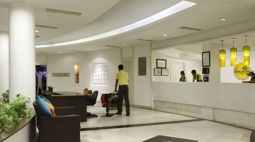 Lemon Tree Hotel, Ahmedabad - Reception