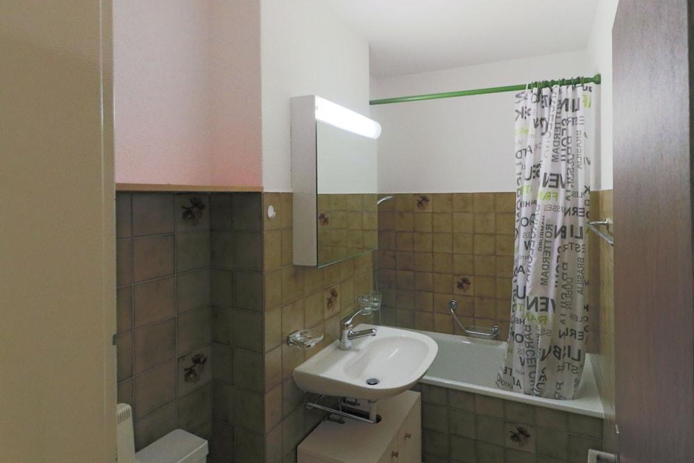 Talstrasse 24 - Bathroom