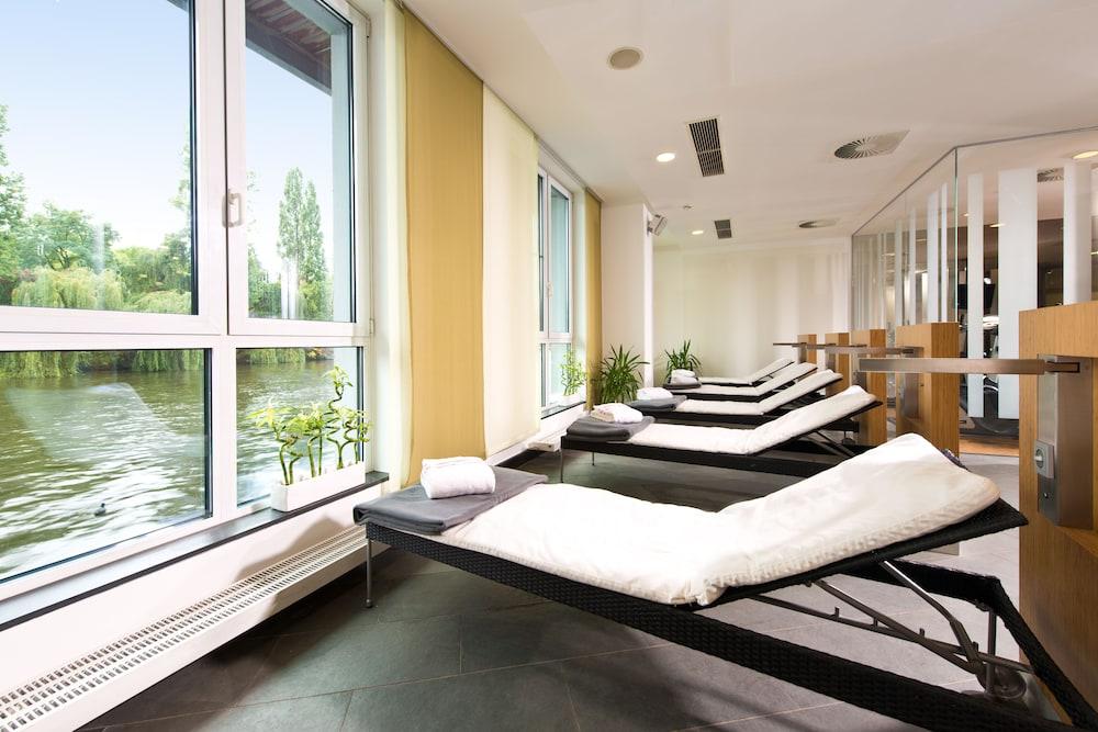 adrema hotel - Treatment Room