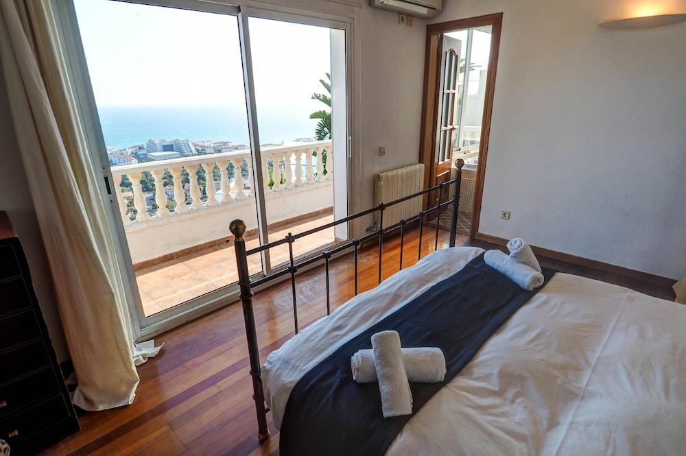 Zen House with Amazing View by Hello Apartments Sitges - Room