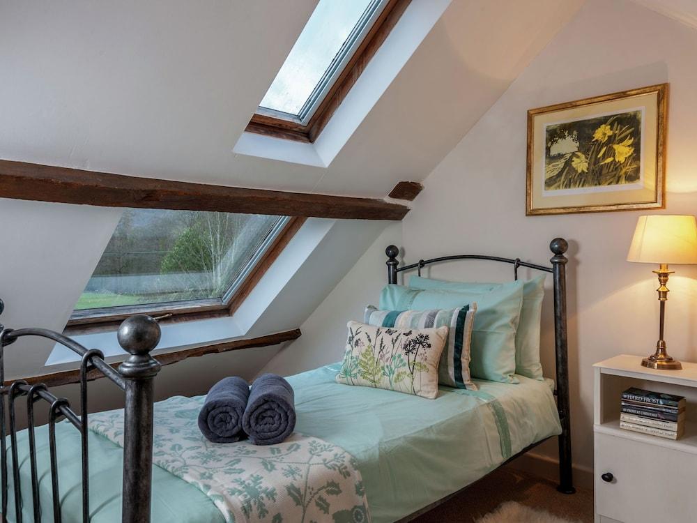 Pretty Cottage in the Heart of Talybont Village - Room amenity