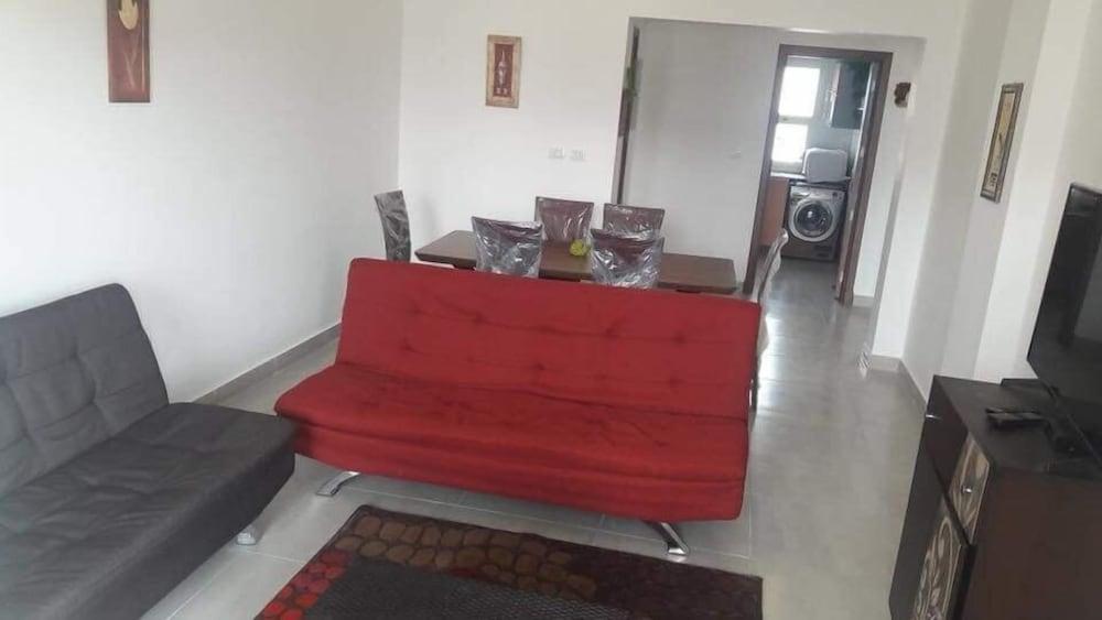 Amwaj North Coast Chalet 2 Bedrooms T9 - Living Area