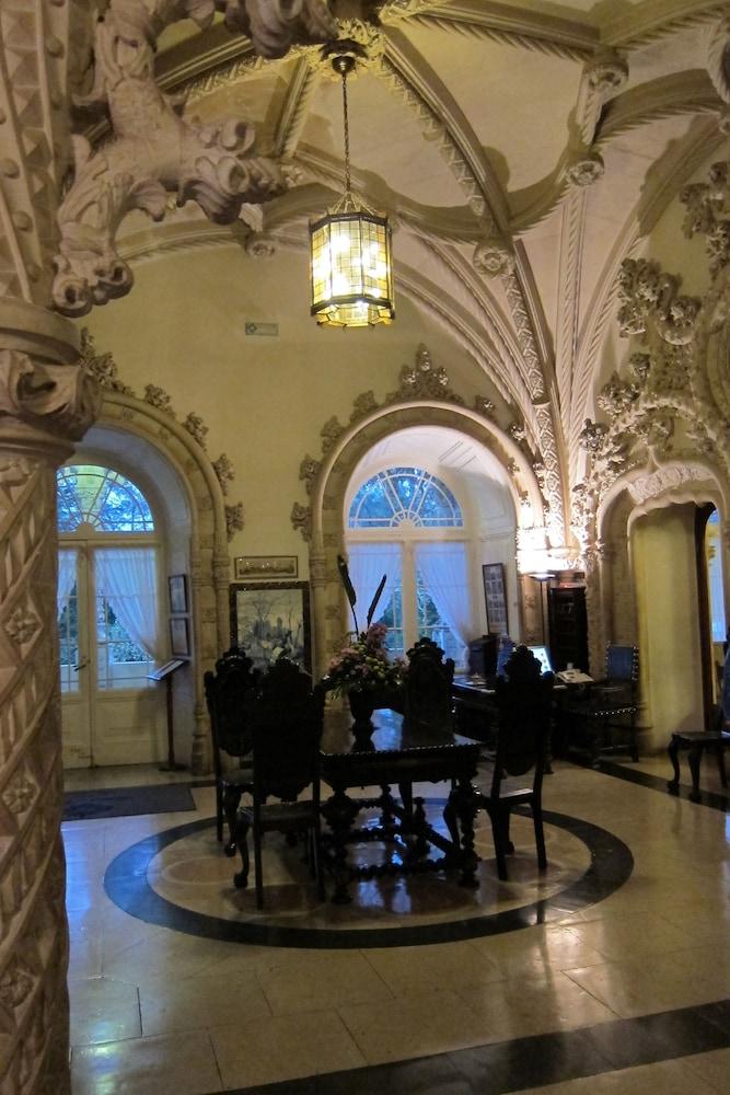Bussaco Palace Hotel - Interior Detail