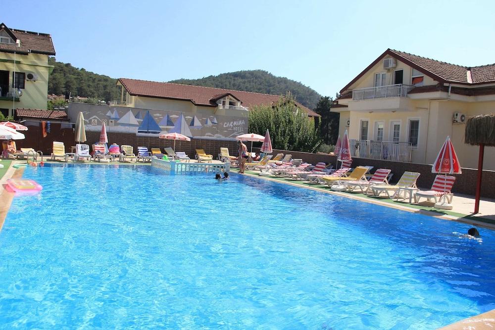 Carmina Hotel - Outdoor Pool