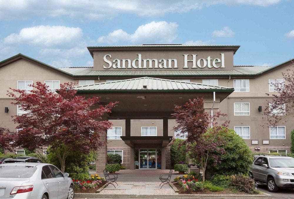Sandman Hotel Langley - Featured Image