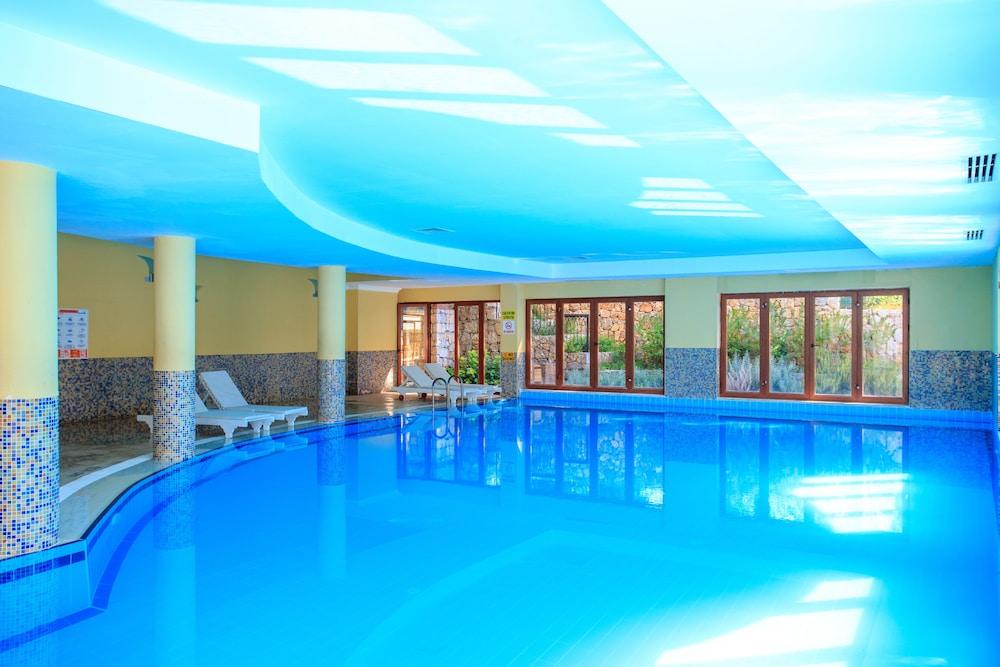 Orka World Hotel & Aquapark - Indoor Pool