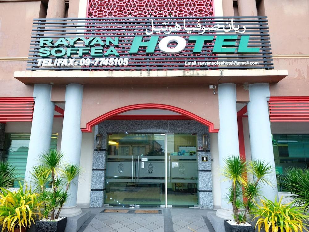 OYO 558 Rayyan Soffea Hotel - Hotel Front