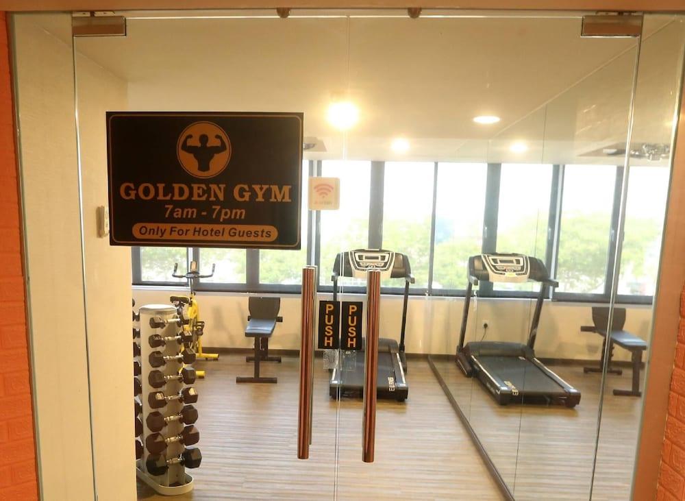 Golden Nasmir Hotel - Gym