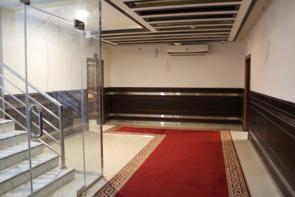 Abraj Twiq 3 - Hotel Interior