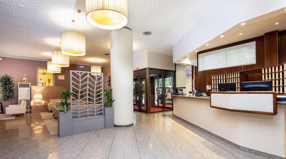 Best Western Air Hotel Linate - Lobby